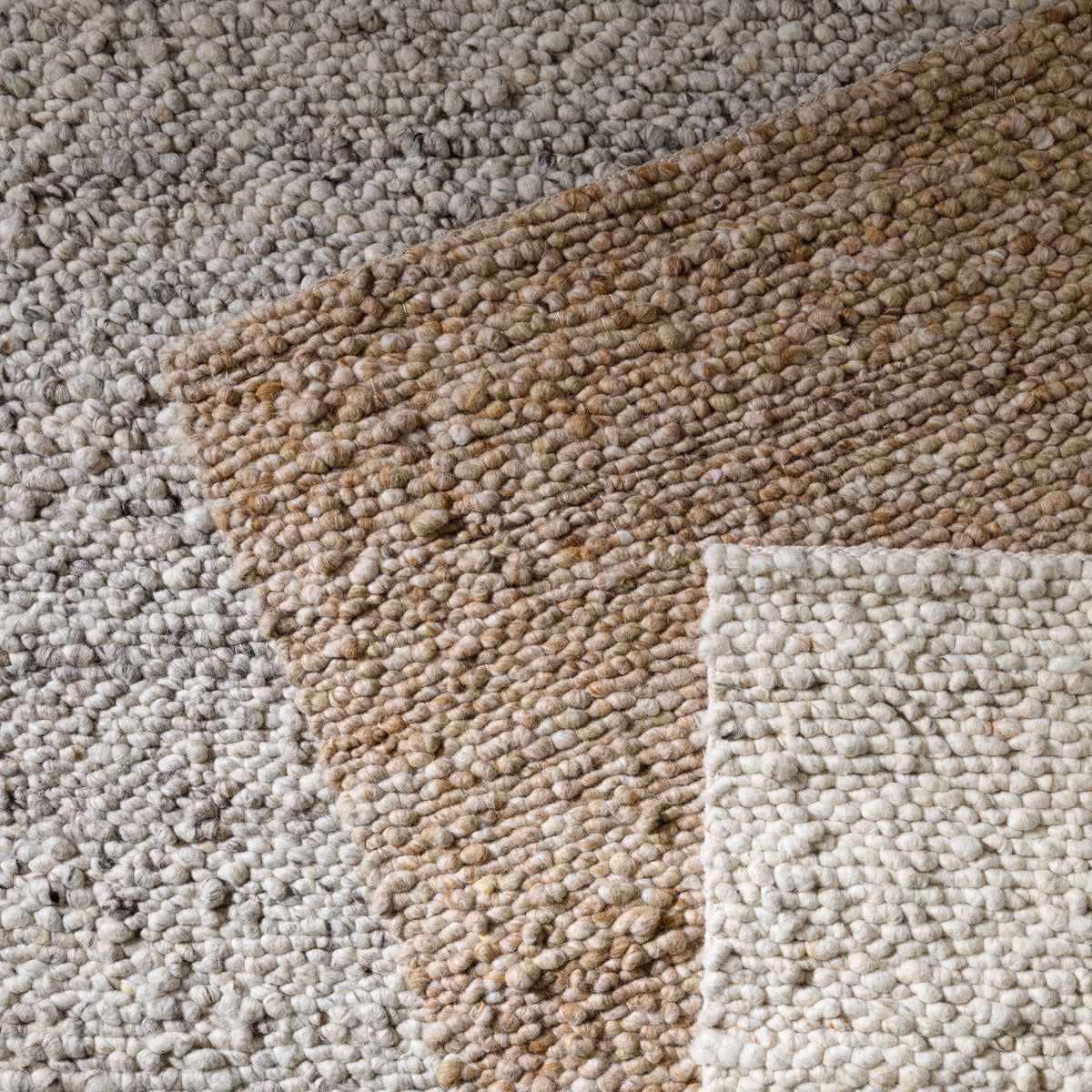 Adler Rug (Silver)