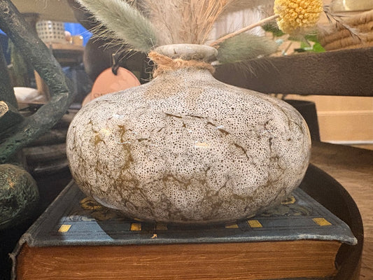 Hugo Bud Vase