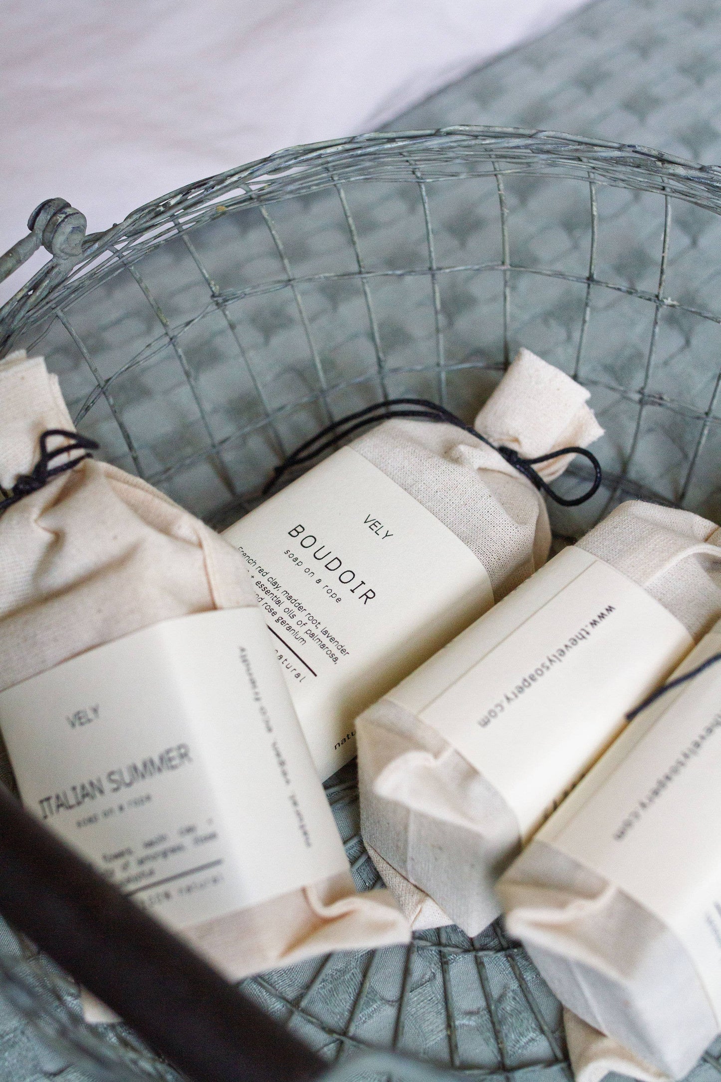 VELY | Soap On A Rope (Italian Summer) 110g Bar