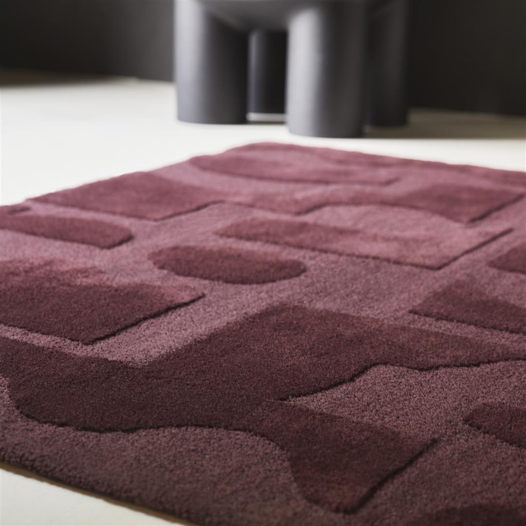 Mural Modest (Burgundy)
