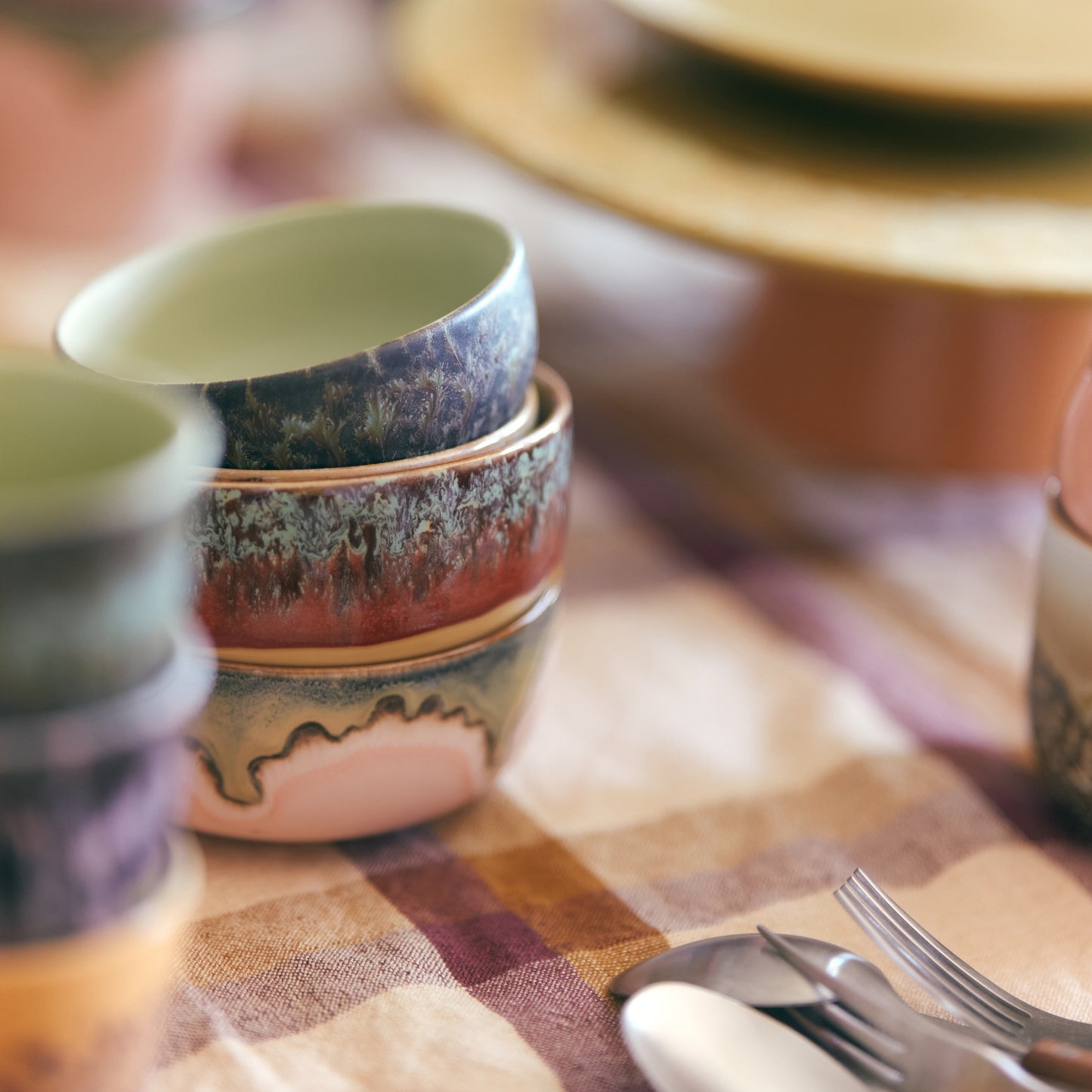 70s ceramics: tapas bowl (Tidal)