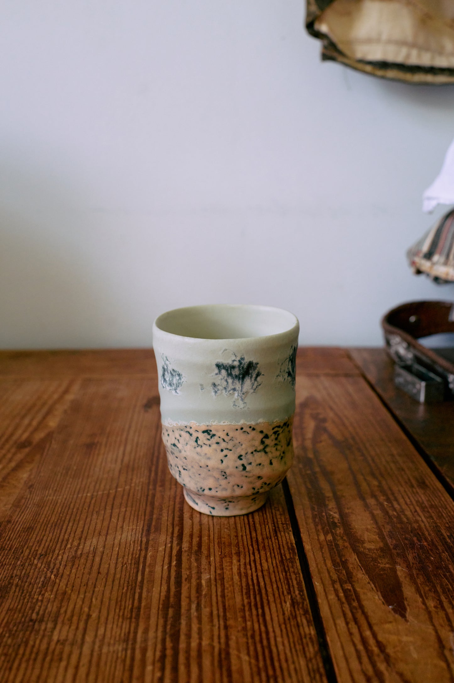 Artist ceramics: coffee mugs (Set of 4) D7.2cm