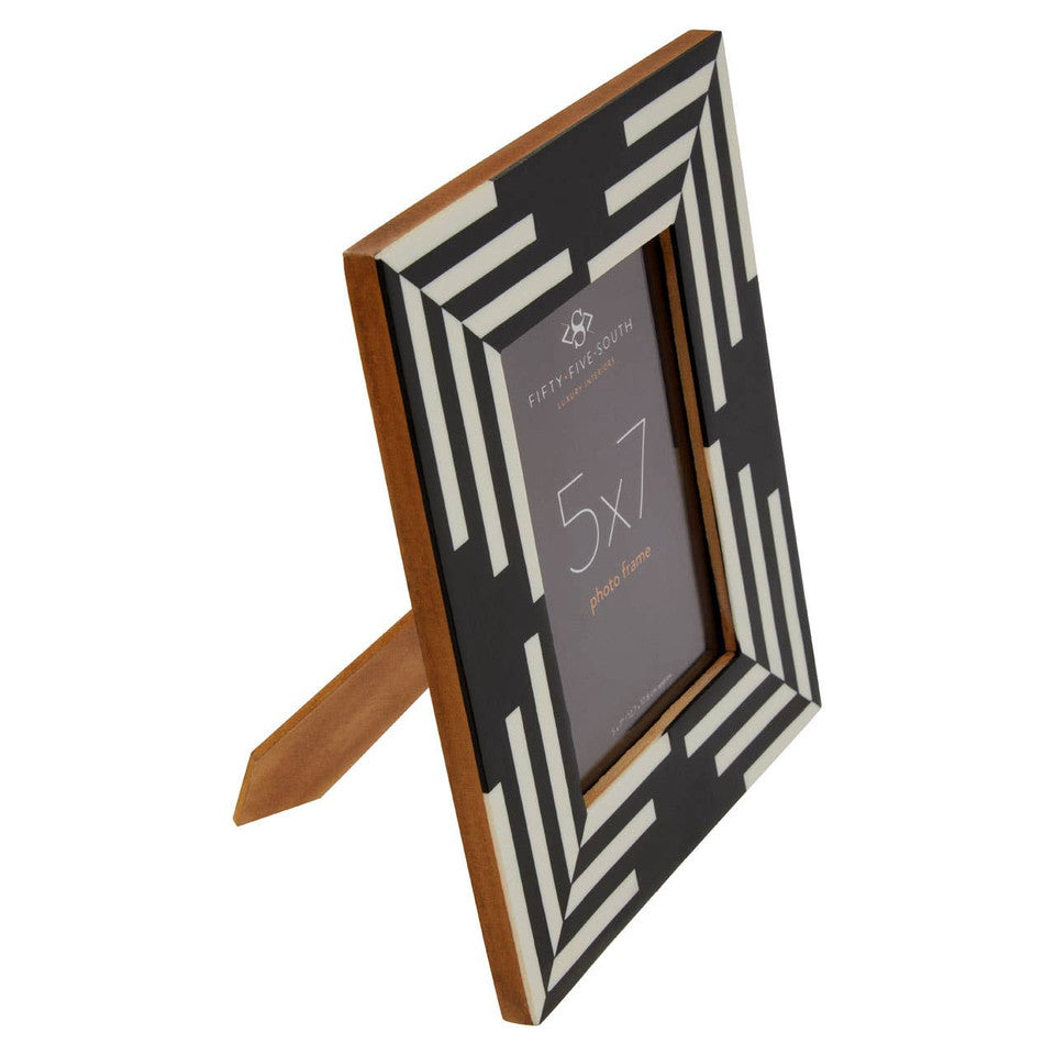 Black & White Stripe Photo Frame 5 x 7