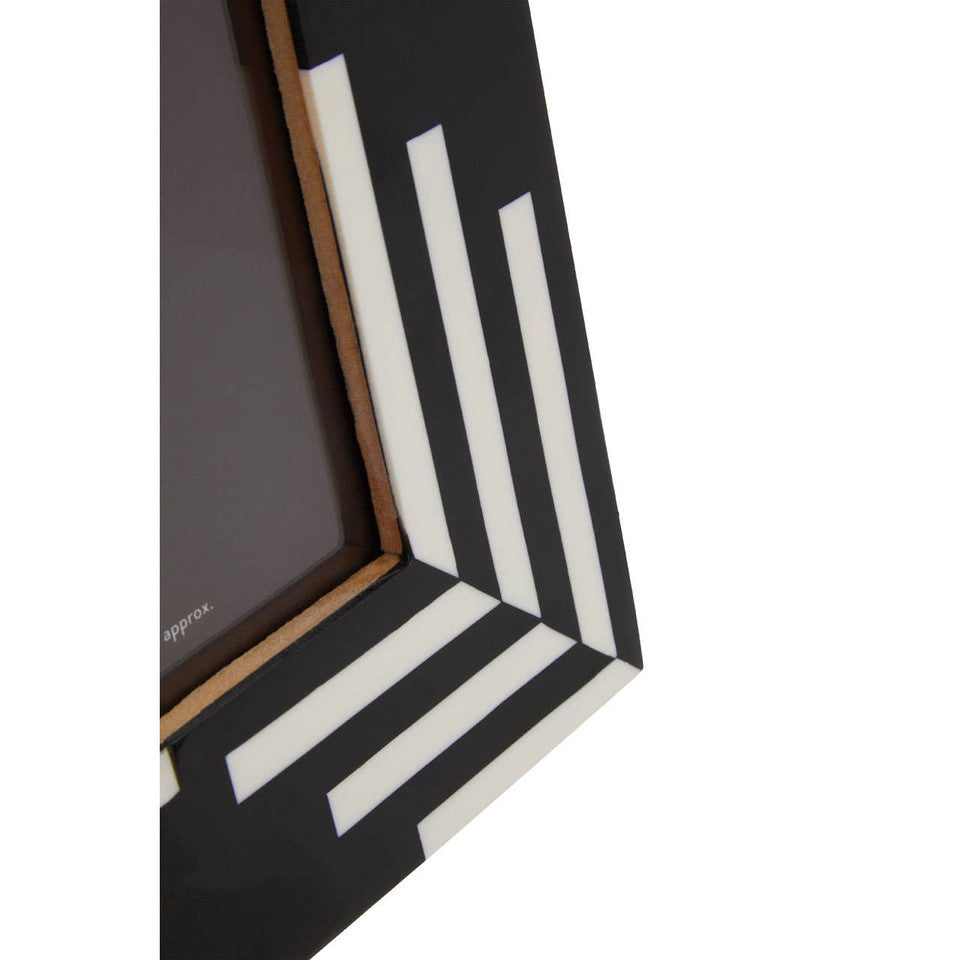 Black & White Stripe Photo Frame 5 x 7