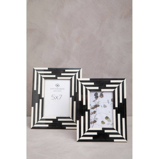 Black & White Stripe Photo Frame 4 x 6
