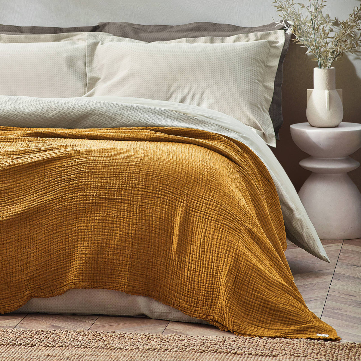 Lark Muslin Cotton Oversized Throw Cumin: Cumin / 240 x 260cm