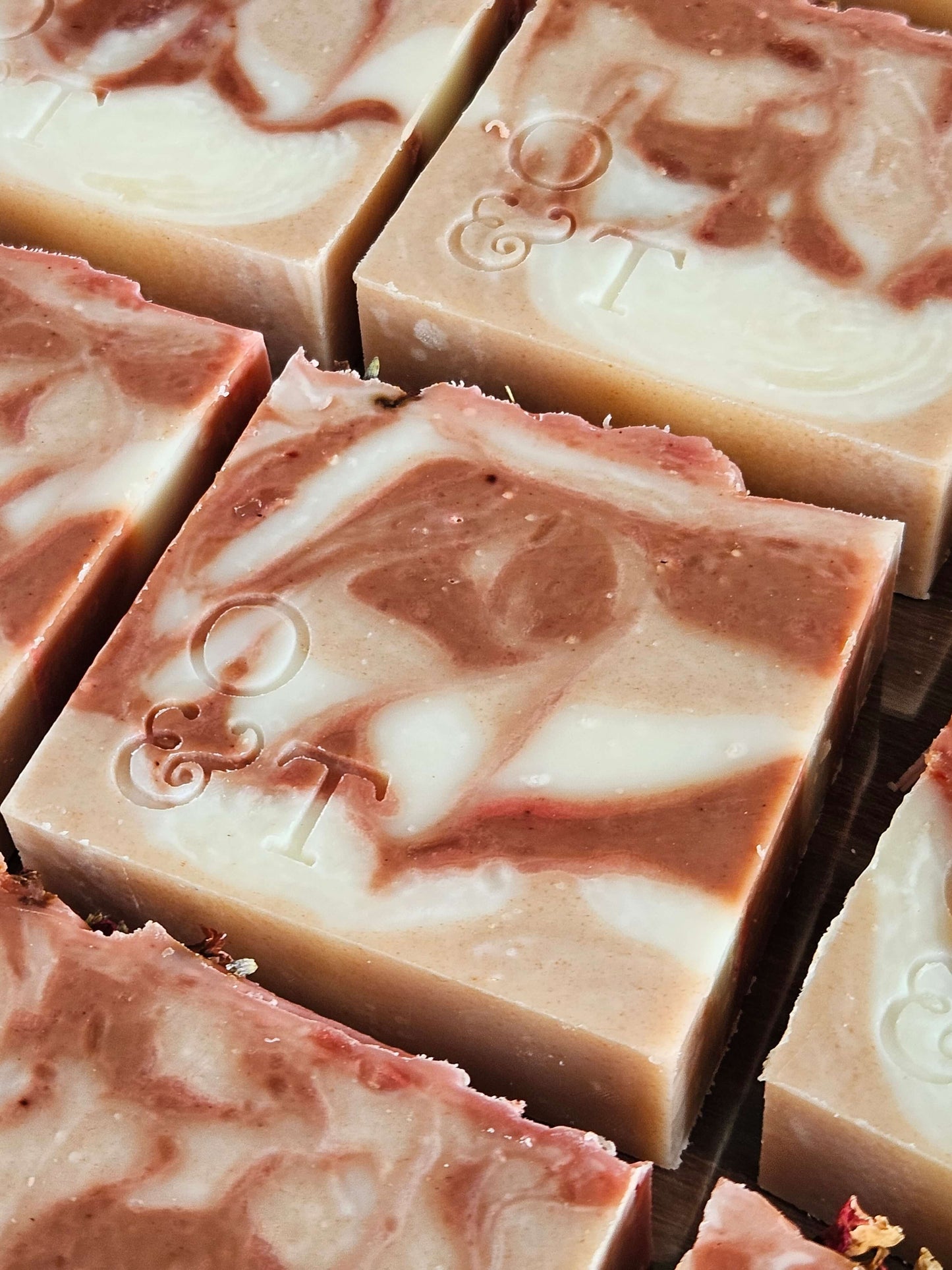 Flora Botanical Soap Bar | Geranium & Ylang-Ylang: 100g Bar