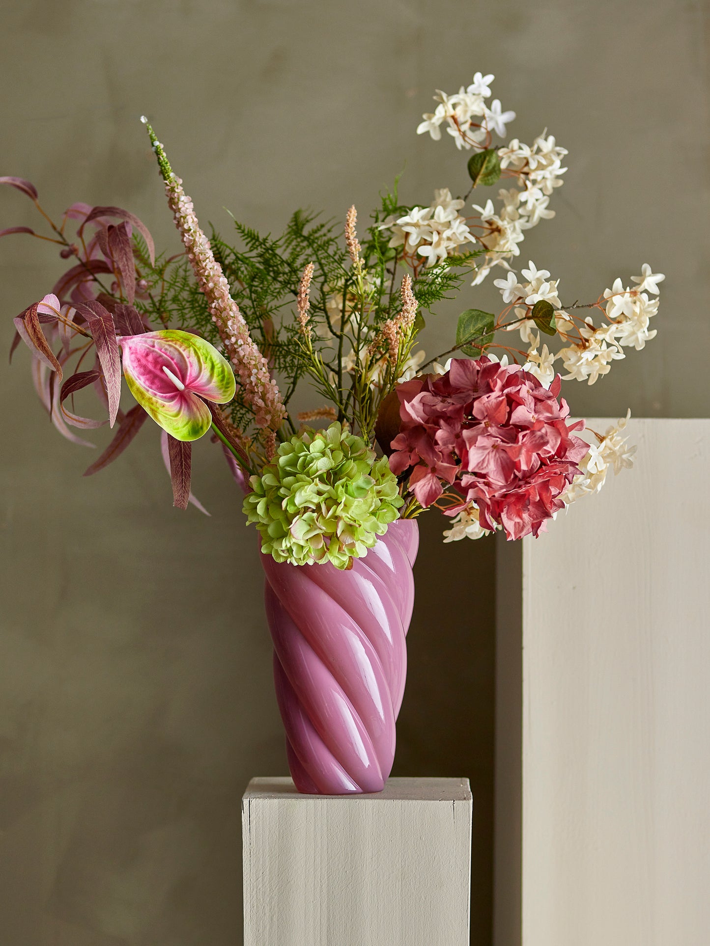 Foxtail Stem in Rose
