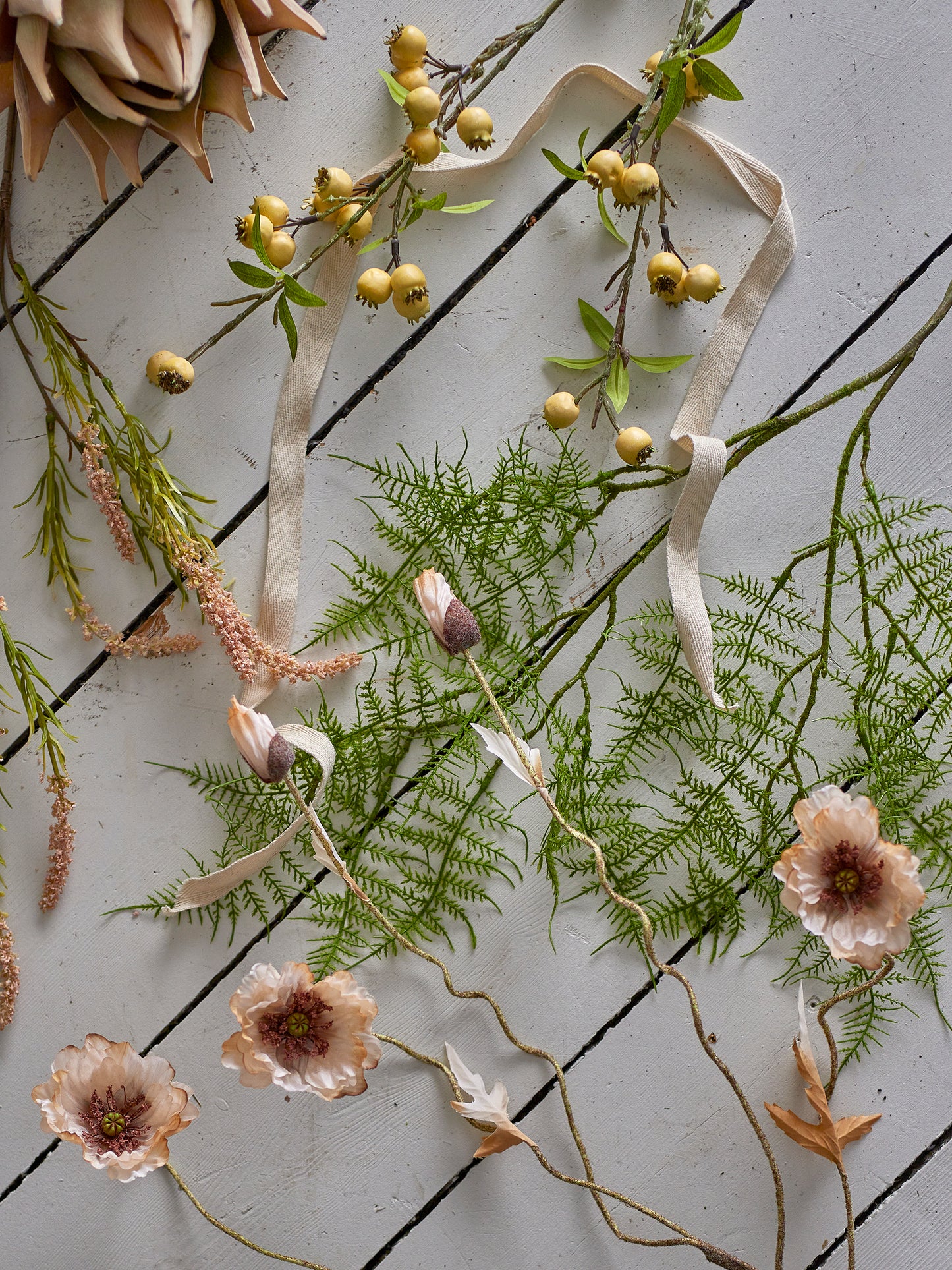Foxtail Stem in Rose