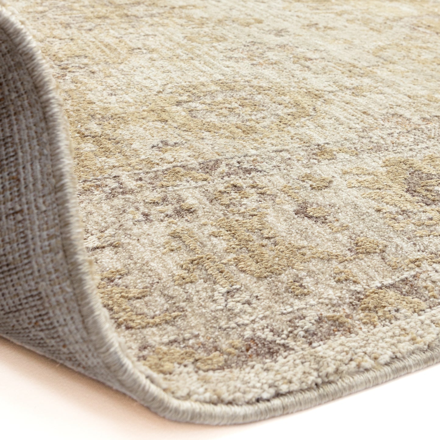 Heriz Ornate Rug (Beige)