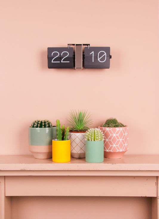 Flip Clock by Karlsson (No Case)