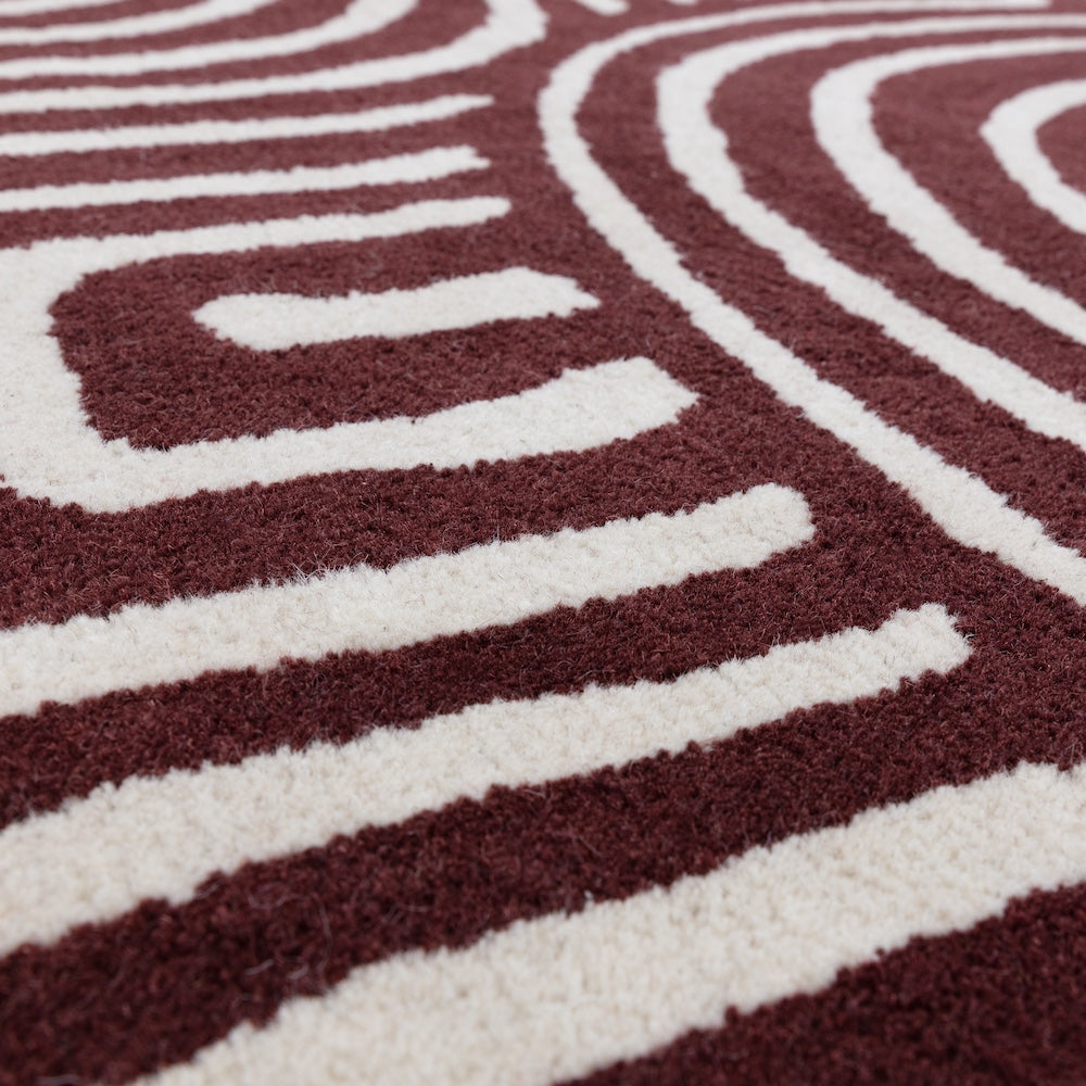 Reef Curve Rug (Plum)