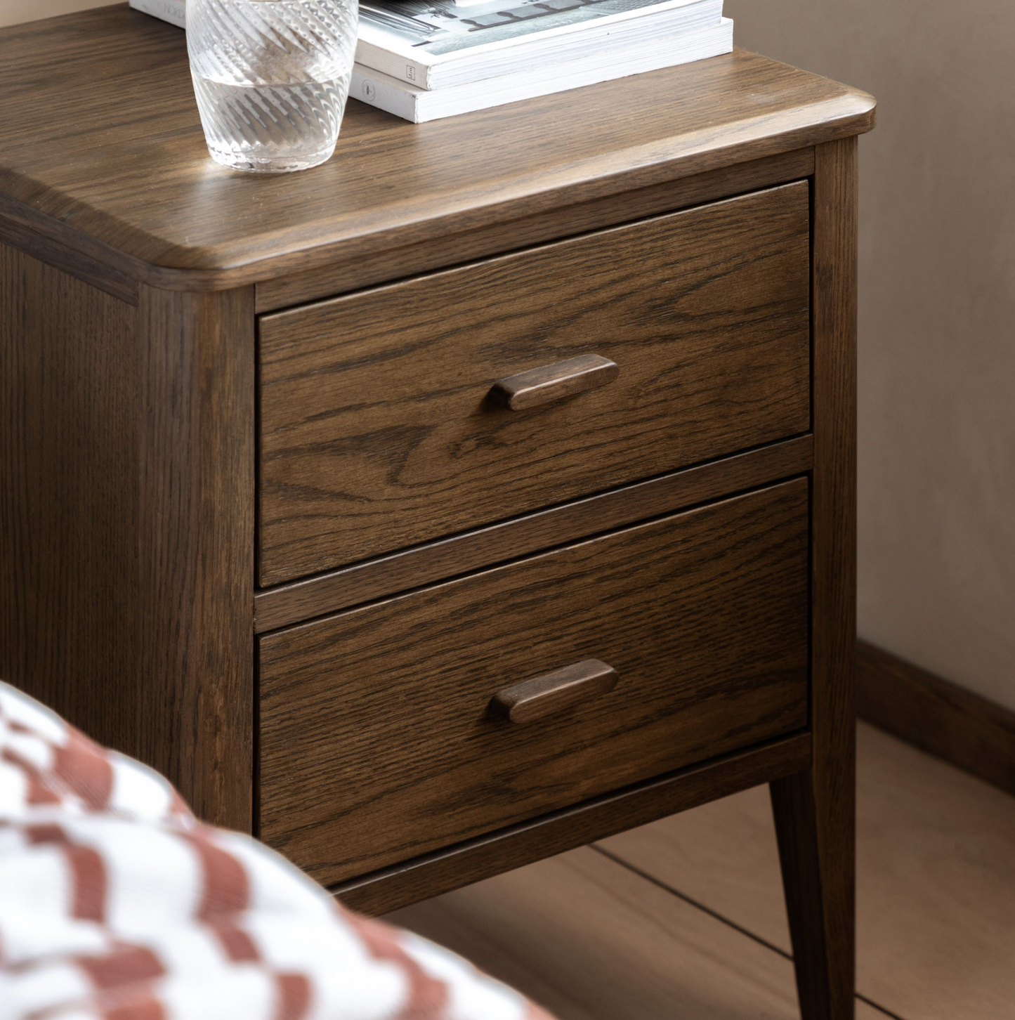 Camden 2 Drawer Bedside Table (walnut)