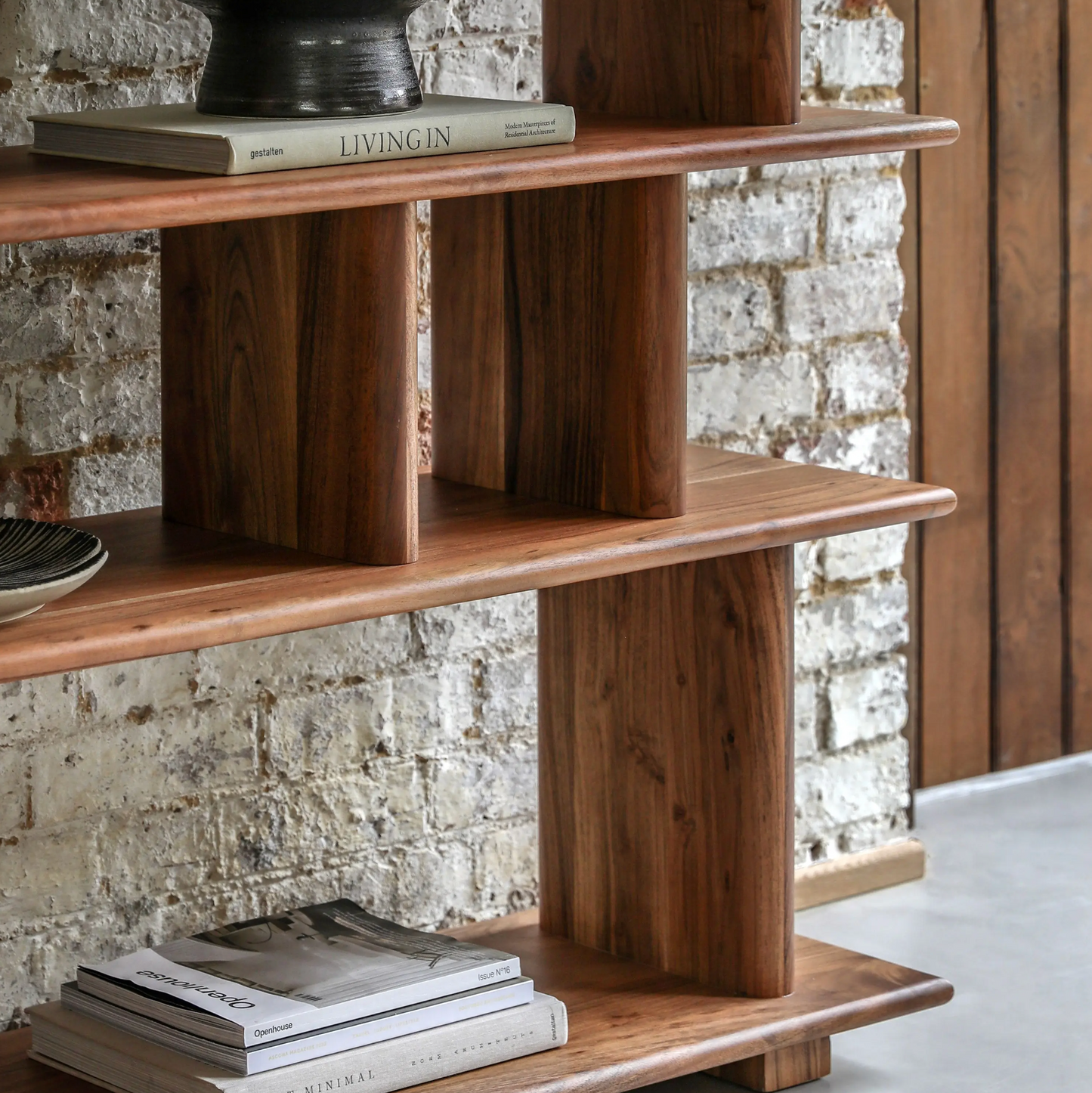 Borden Open Shelving Display