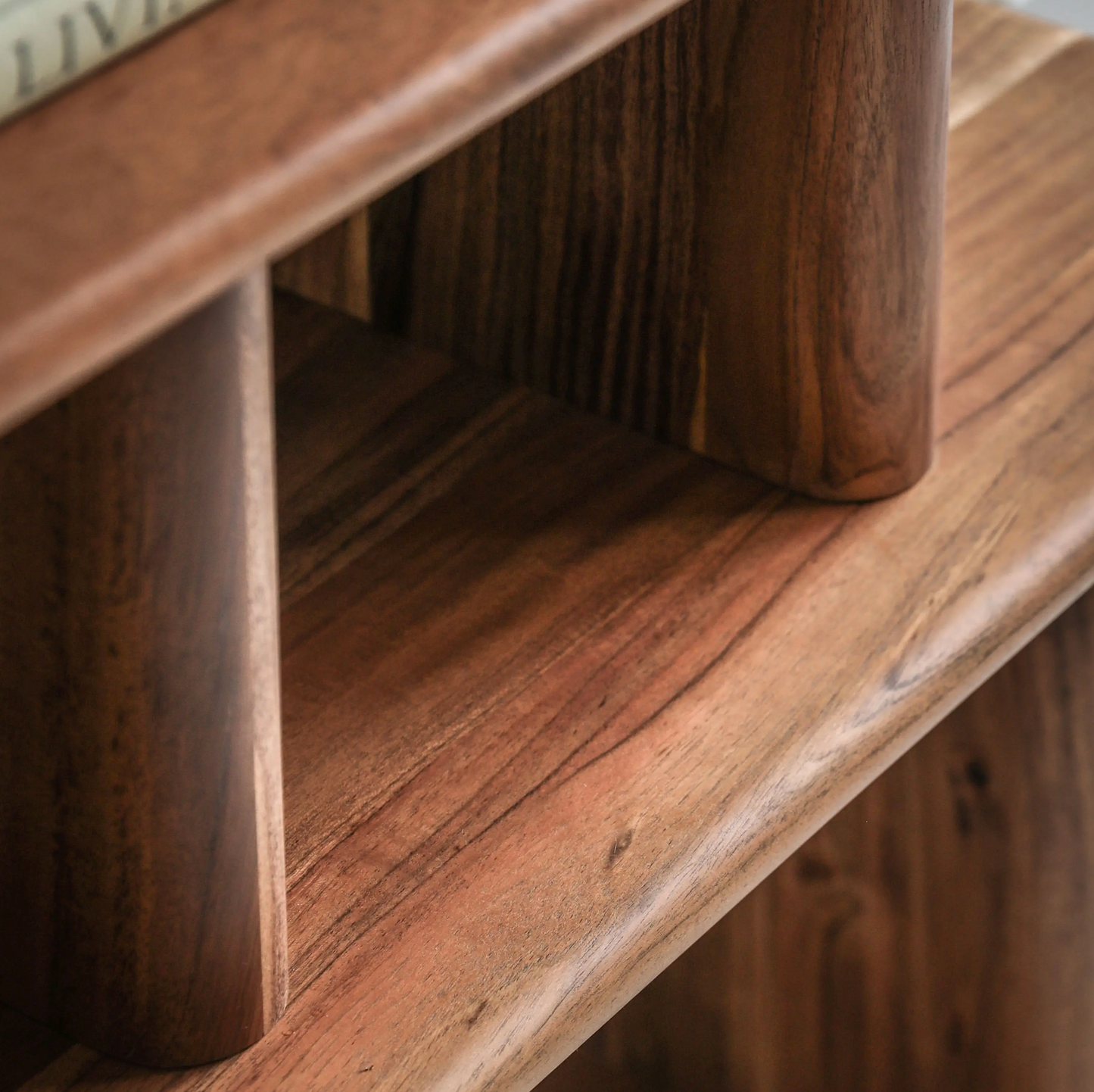 Borden Open Shelving Display