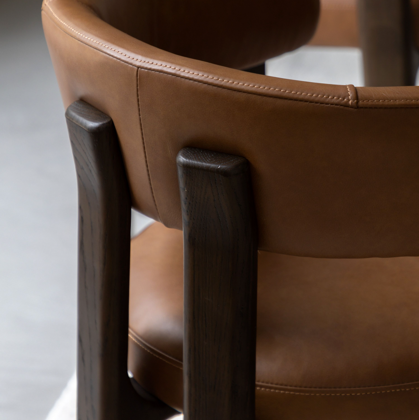 Onda Dining Chair (leather)