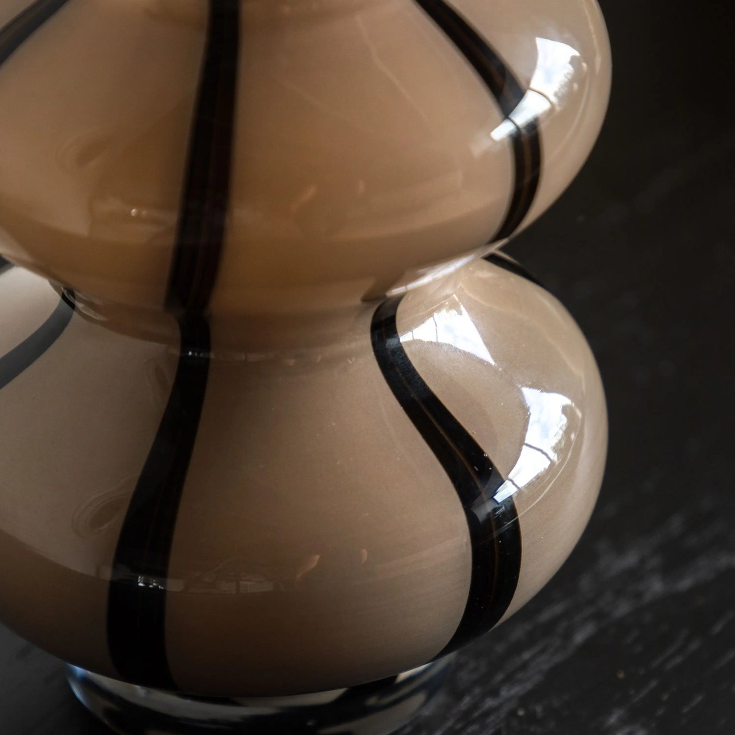 Forma Swirl Glass Vase