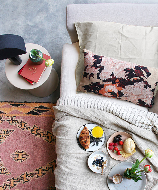 Printed cushion "Tokyo" 35 x 60cm