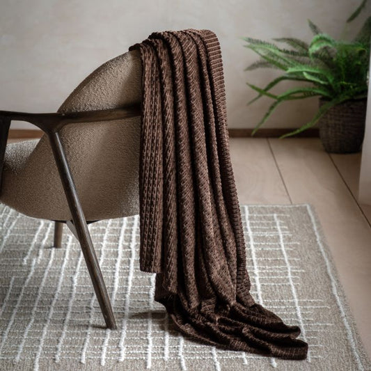 Winson Flannel Throw (Chocolate)
